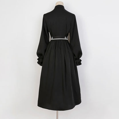 Elegant Black Vintage Embroidery Belted Pleated Dress modakawa