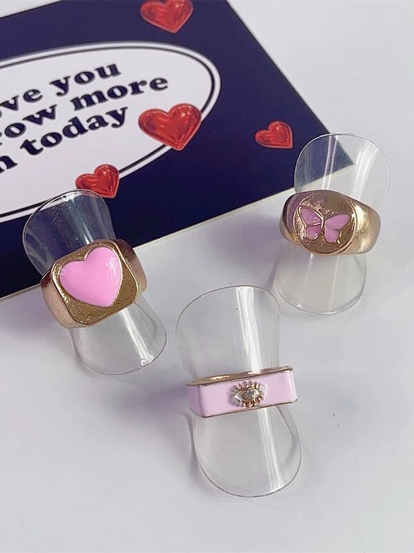 Fashion Pink Heart Rings 6 pieces SpreePicky