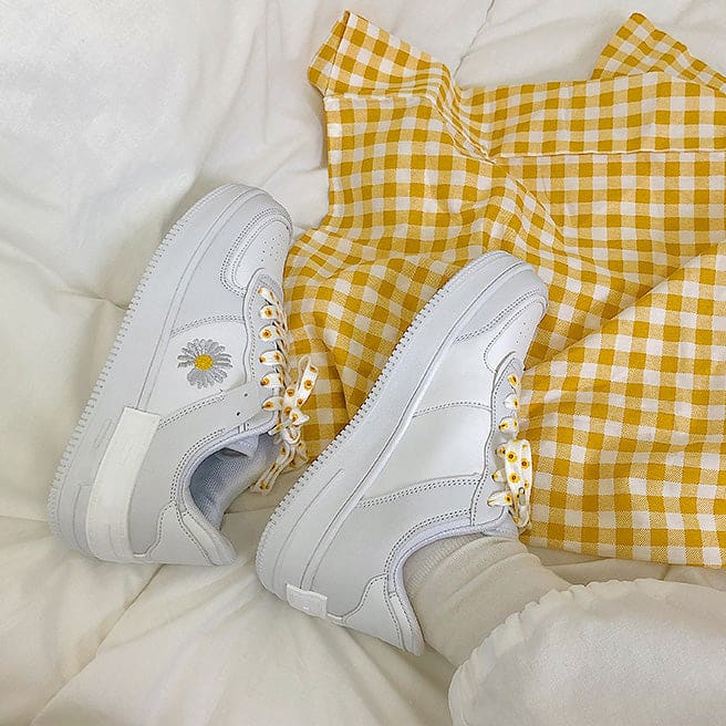 Daisy Sneakers - Sneakers