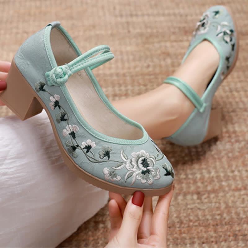 Elegant Floral Embroidery Buckle High Heel Shoes modakawa