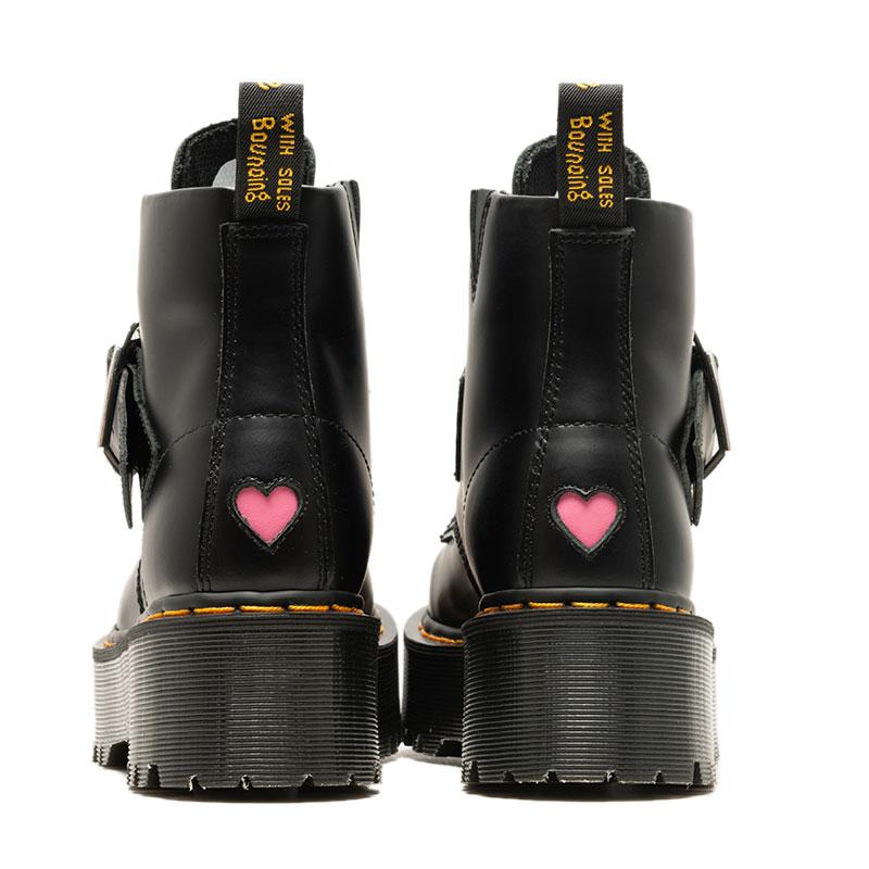 Love Heart Buckle Platform Boots Modakawa