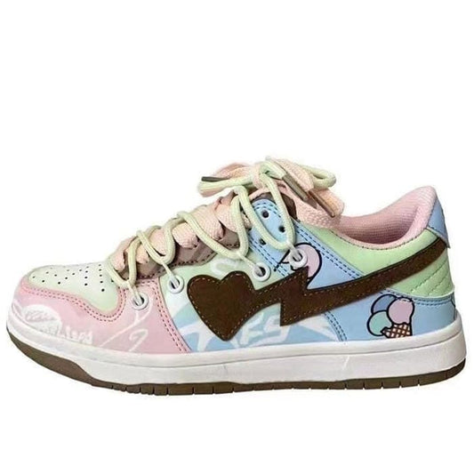 Heart Painting Sneakers - EU36 (US6.0) / Pink/green