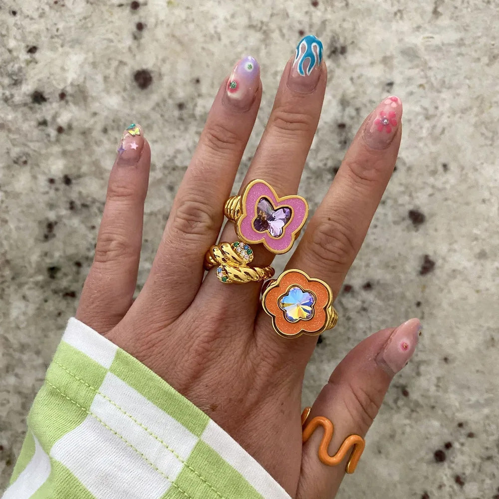 Y2K Butterfly Chunky Ring Boogzel Clothing