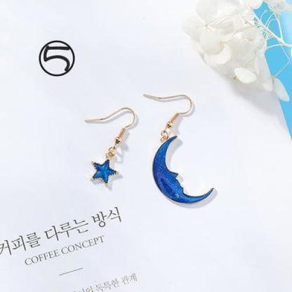 Asymmetric Round Planet Earrings - Egirldoll