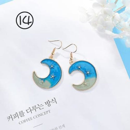 Asymmetric Round Planet Earrings - Egirldoll