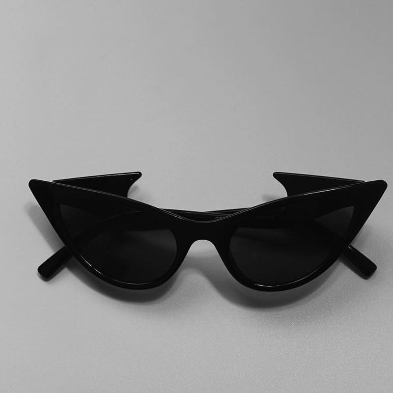 Cool Dark Cat-eye Sunglasses EE0699 - Egirldoll