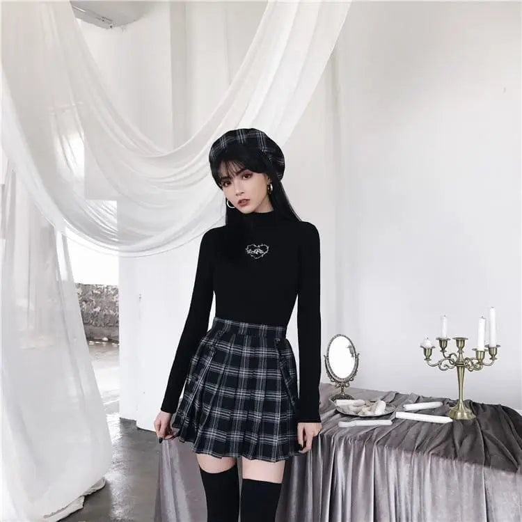 Gothic Grunge Black Gray Plaid Pleated Skirt EG276 - Egirldoll