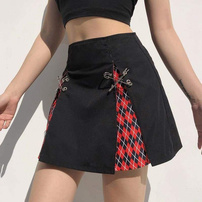 Gothic Harajuku Plaid And Safety Pins Skirt GA029 - Egirldoll