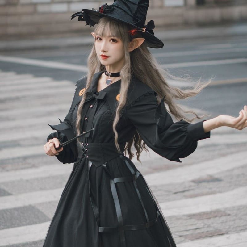 Gothic on sale lolita costume