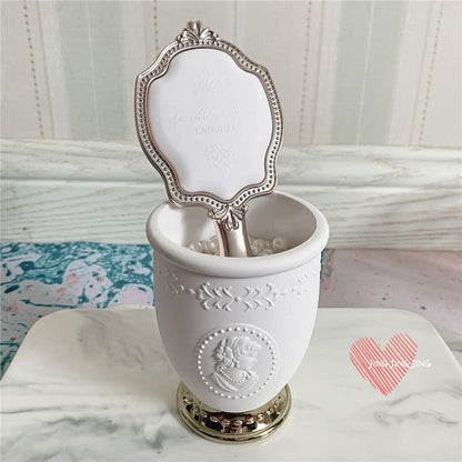 [Pre-sale]French Retro Makeup Brush Holder ON555 - Egirldoll