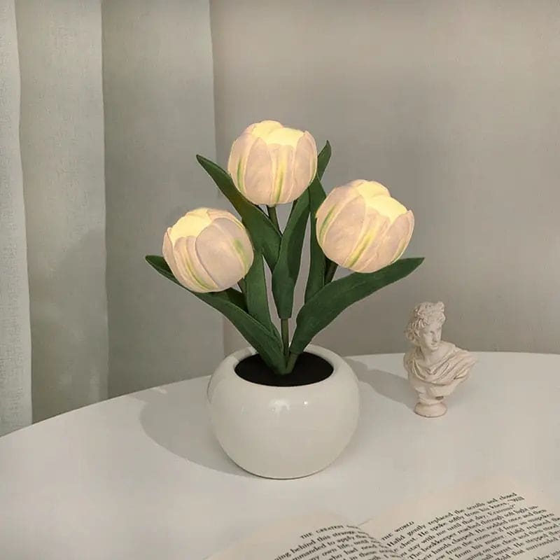 Tulips Table Lamp - Egirldoll