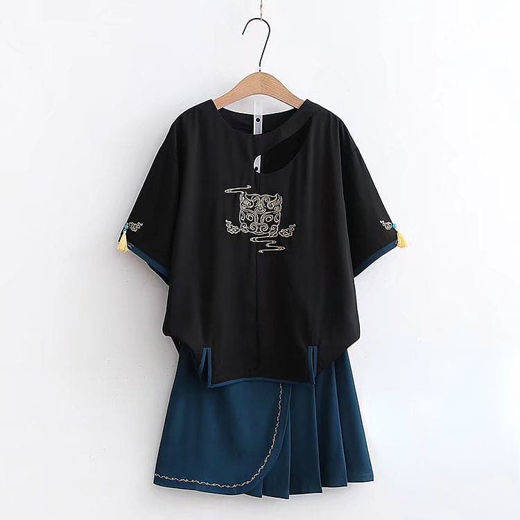 Vintage Embroidery Hollow Out T-Shirt Pleated Skirt Set ON22 - Egirldoll